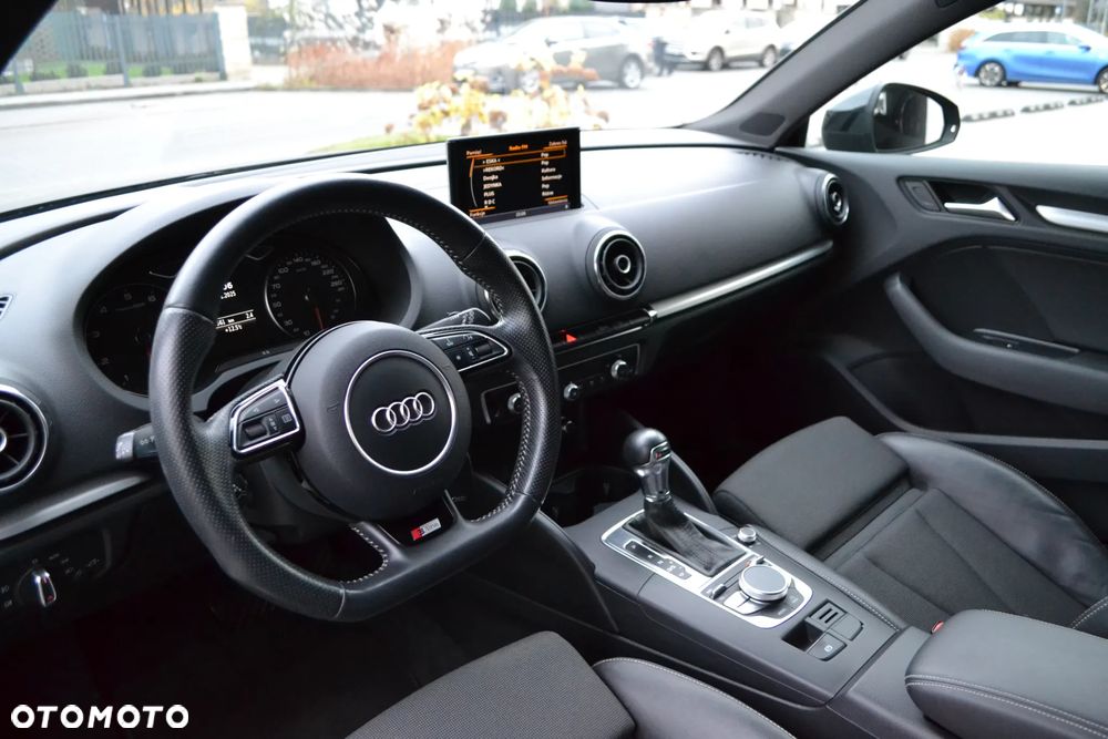 Audi A3 Sportback 1.4 TFSI S tronic S line Sportpaket - 20