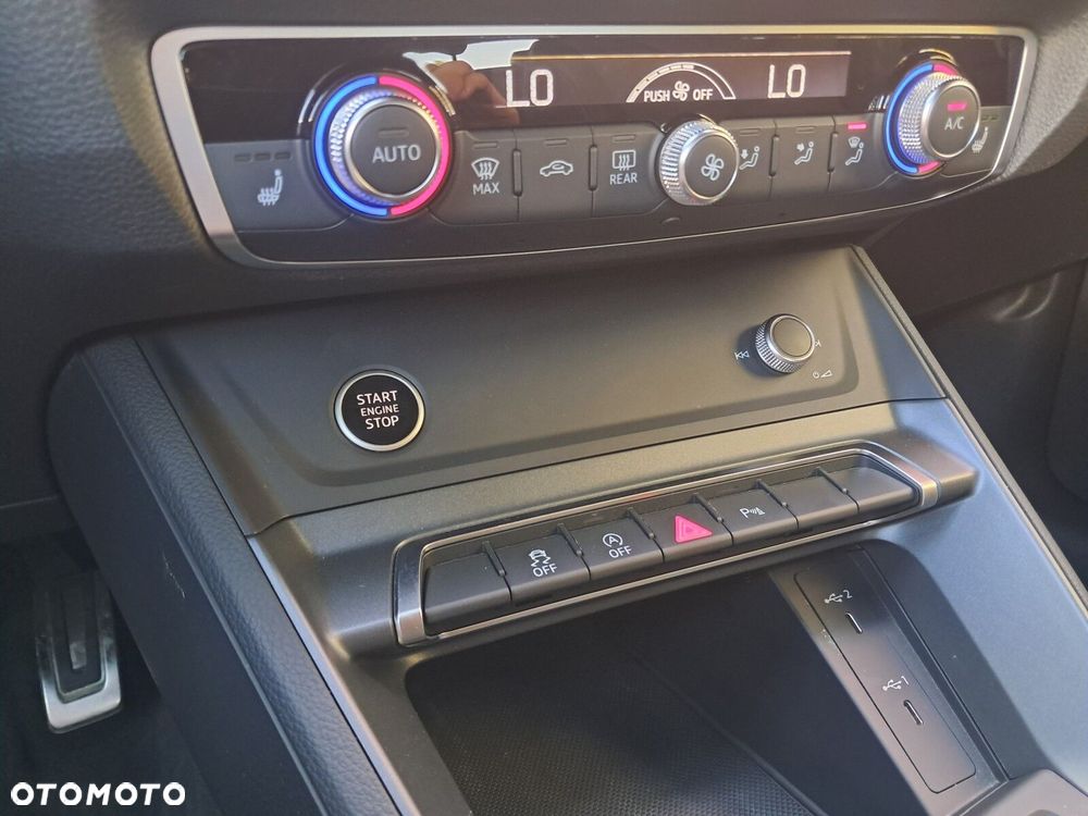Audi Q3 - 21