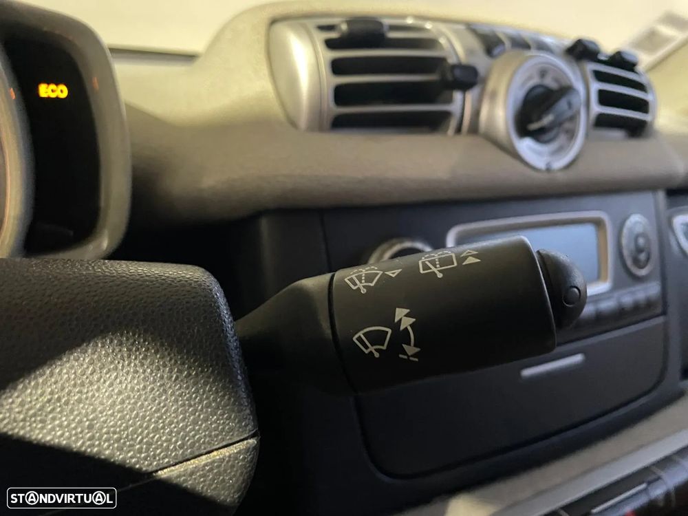 Smart ForTwo Coupé 1.0 mhd Passion 71 - 15