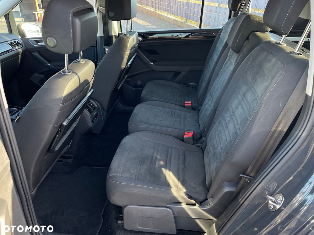 Volkswagen Touran 1.4 TSI (BlueMotion Technology) DSG Highline - 12