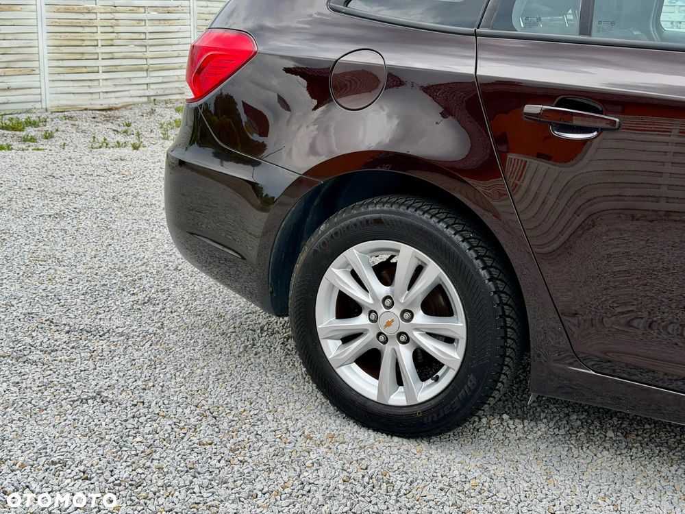 Chevrolet Cruze 1.4 T LT - 26