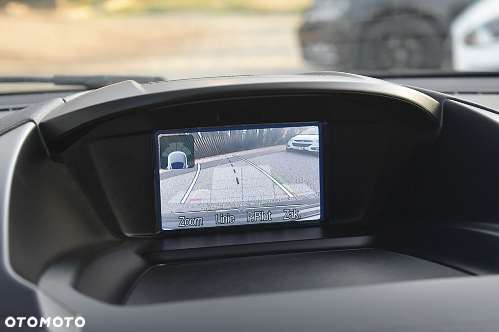 Ford Kuga 2.0 TDCi 2x4 Titanium - 34