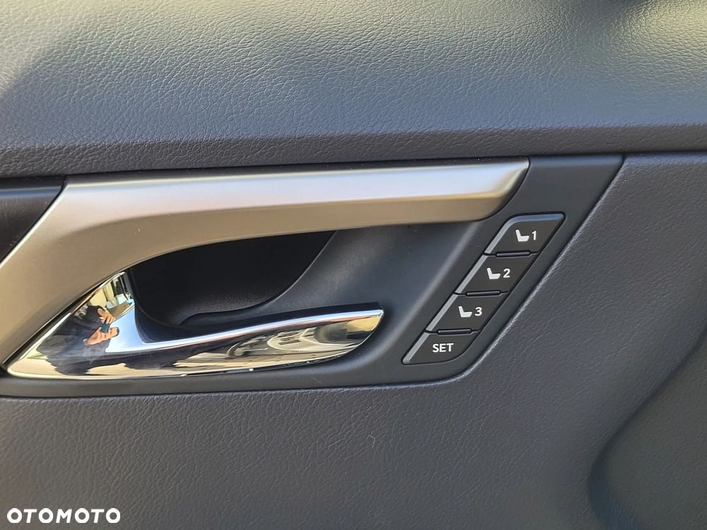 Lexus RX 450h F-Impression - 26