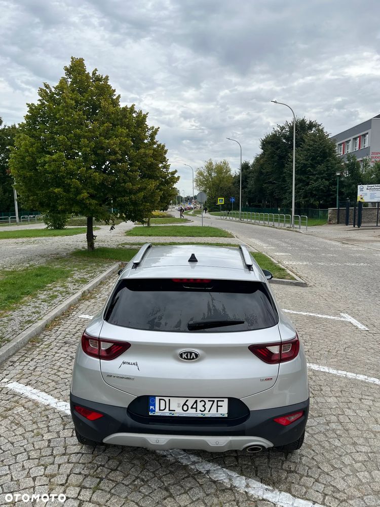 Kia Stonic 1.0 T-GDI L - 4