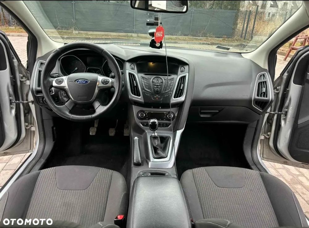 Ford Focus - 5