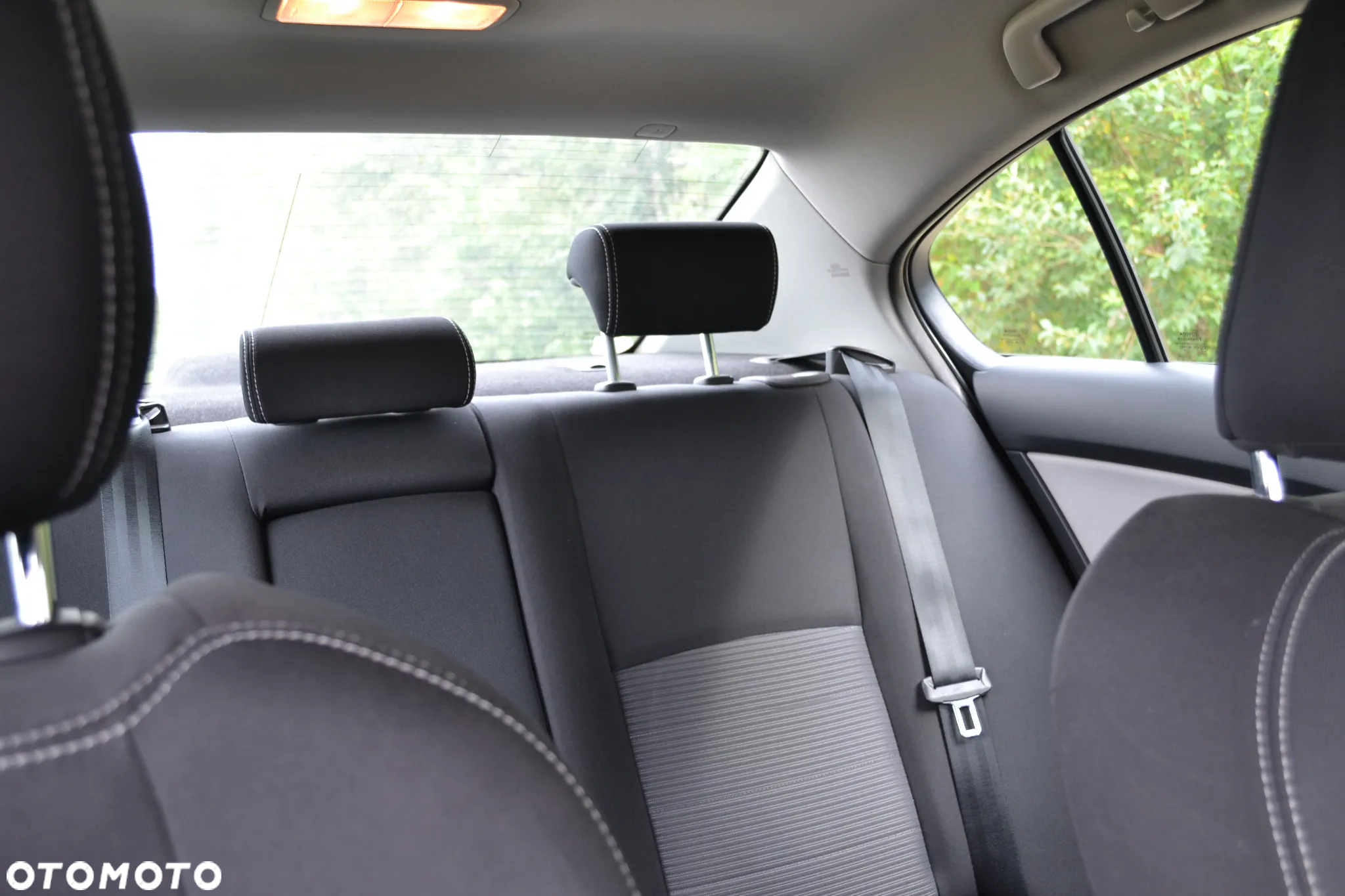 Toyota Avensis 2.0 D-4D Active Business - 14