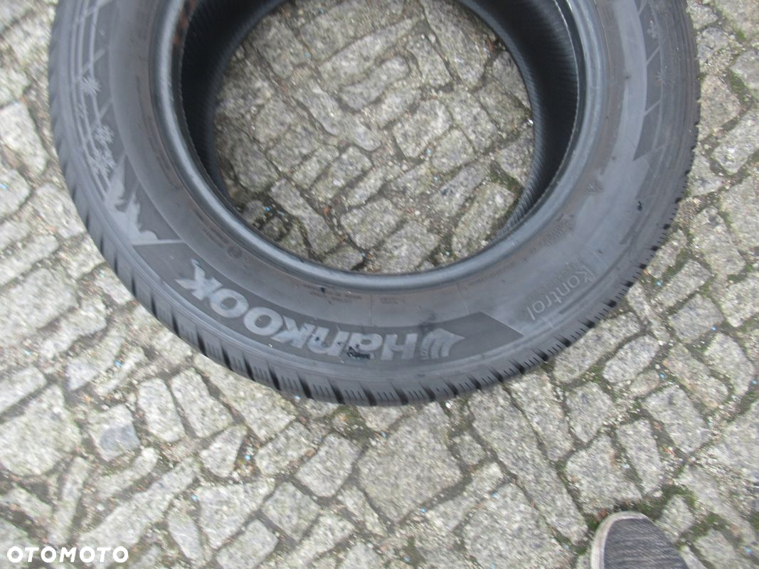 OPONY ZIMA 4szt HANKOOK WINTER I'CEPT EVO 2 SUV 235/60R17 106H - 9