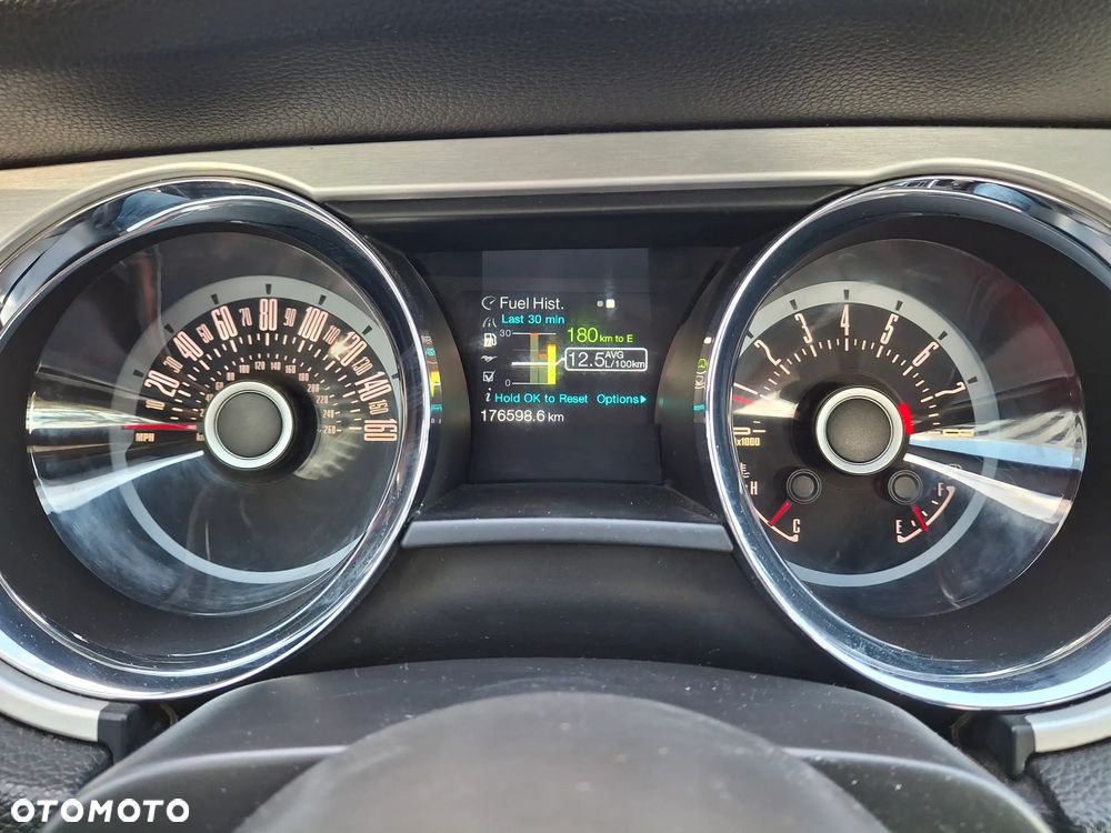 Ford Mustang 3.7 V6 Premium - 6
