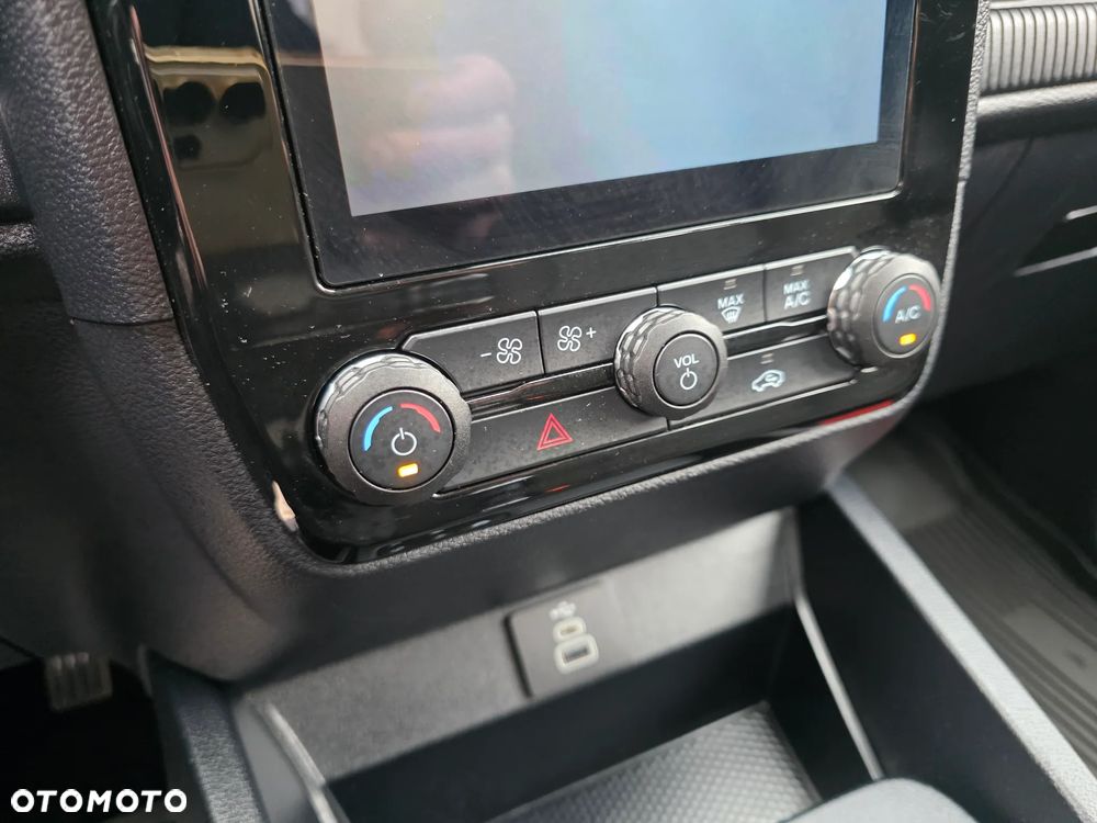 Ford Ranger 2.0 EcoBlue 4x4 DC XLT - 22