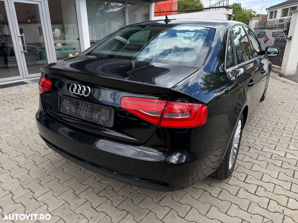 Audi A4 Limuzina 2.0 TDI DPF Attraction - 9