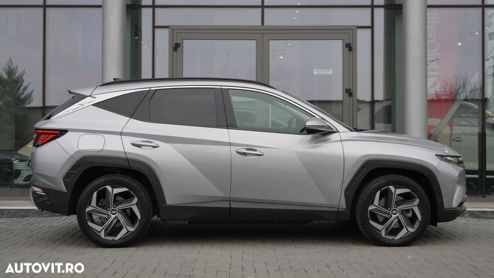 Hyundai Tucson 1.6 T-GDi Plug-in-Hybrid 4WD Trend - 12