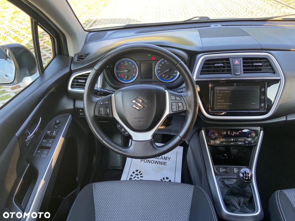 Suzuki SX4 S-Cross - 16