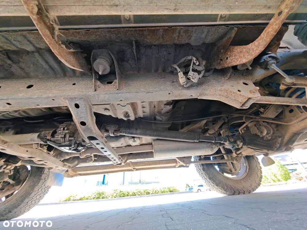 Toyota Land Cruiser - 14