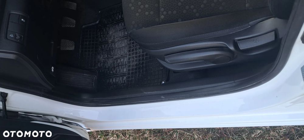 Hyundai i20 1.2 - 16