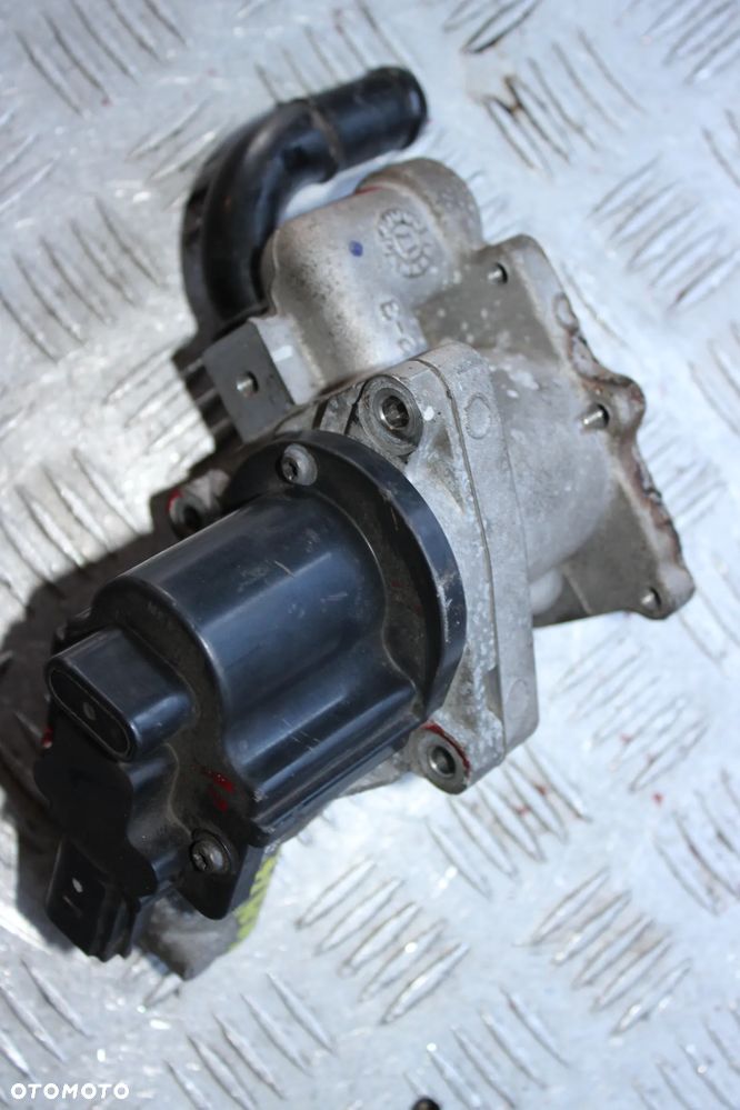 Zawór EGR KIA hyundai 284102A850 - 5