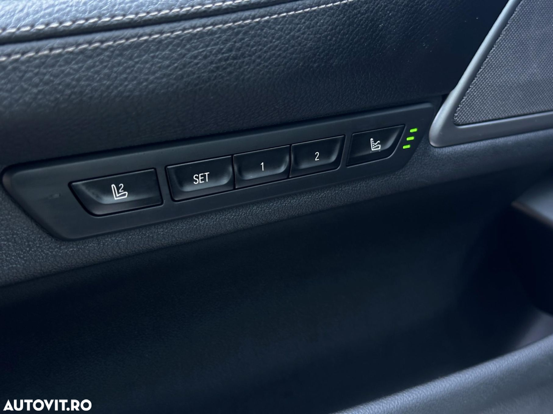 BMW Seria 7 730Ld - 34