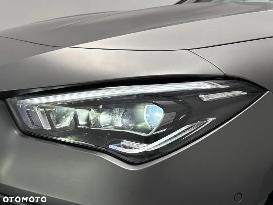 Mercedes-Benz CLA AMG 35 4-Matic 7G-DCT - 24