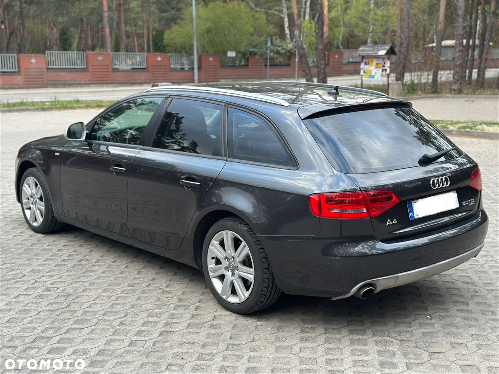 Audi A4 Avant - 7