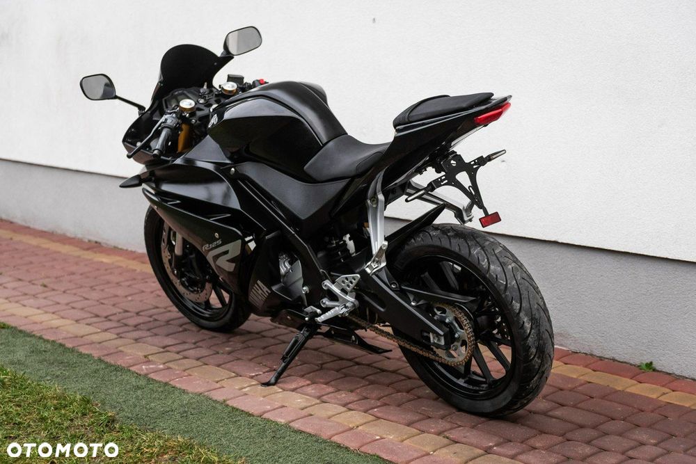 Yamaha YZF - 5