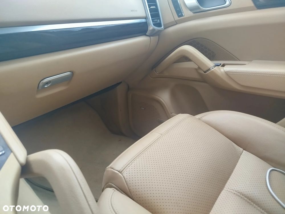 Porsche Cayenne S Tiptronic S - 5