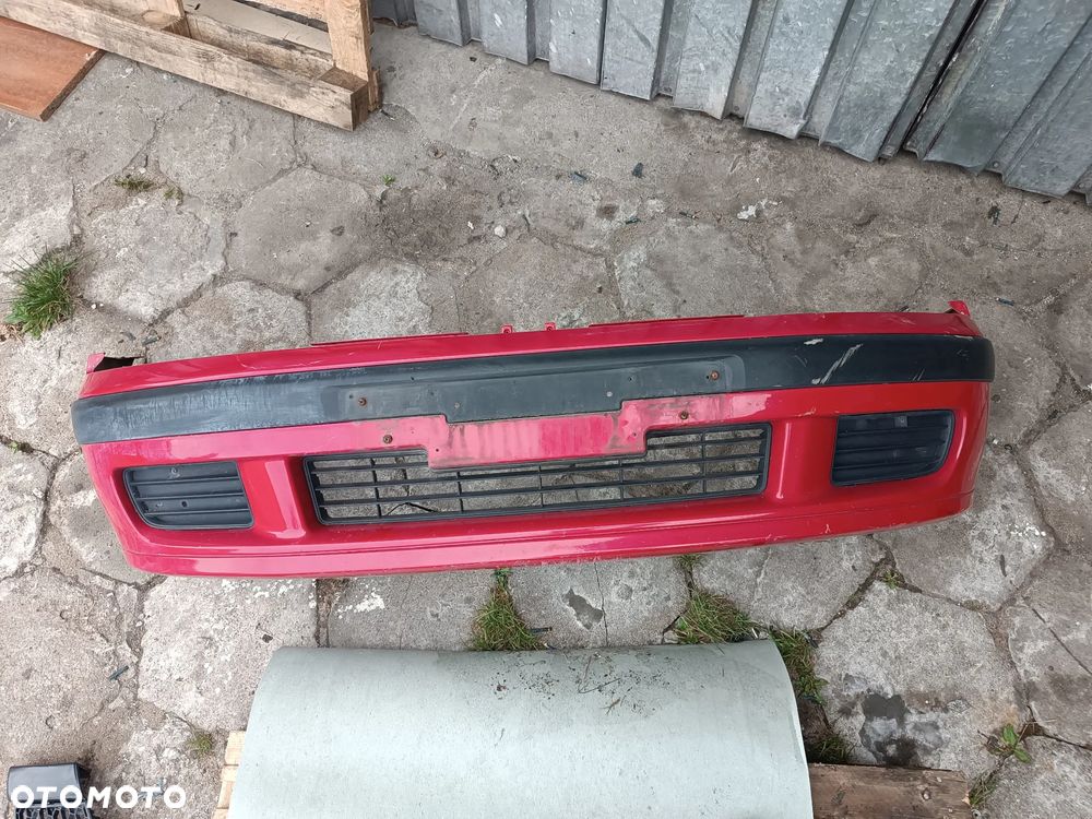 Zderzak przód przedni Mitsubishi Carisma II 1999-2004R KRATKA CZERWONY - 1