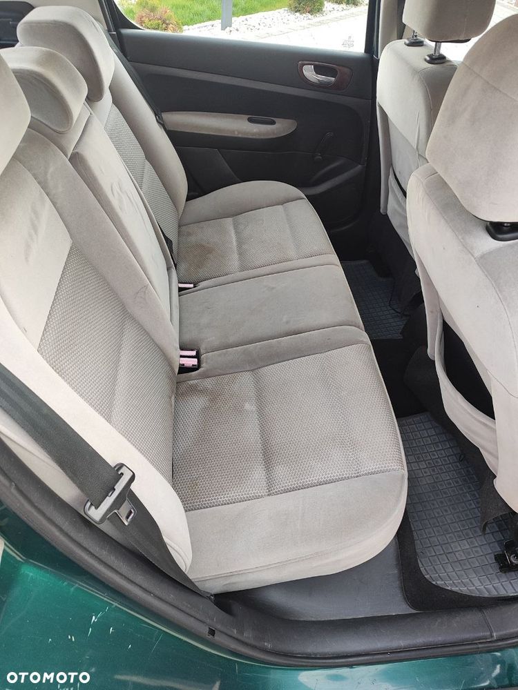 Peugeot 307 1.6 - 14