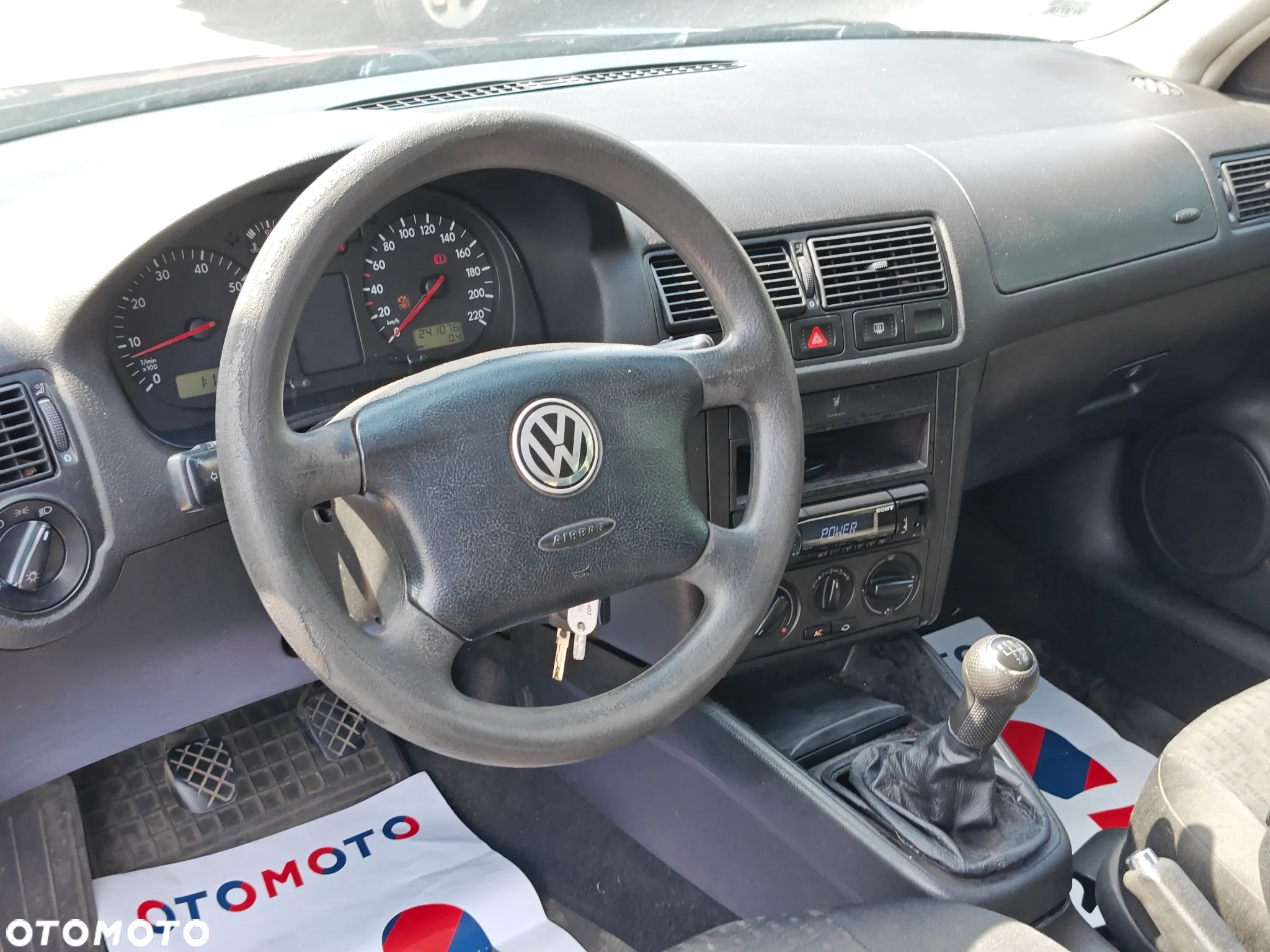 Volkswagen Golf IV 1.4 Comfortline - 6