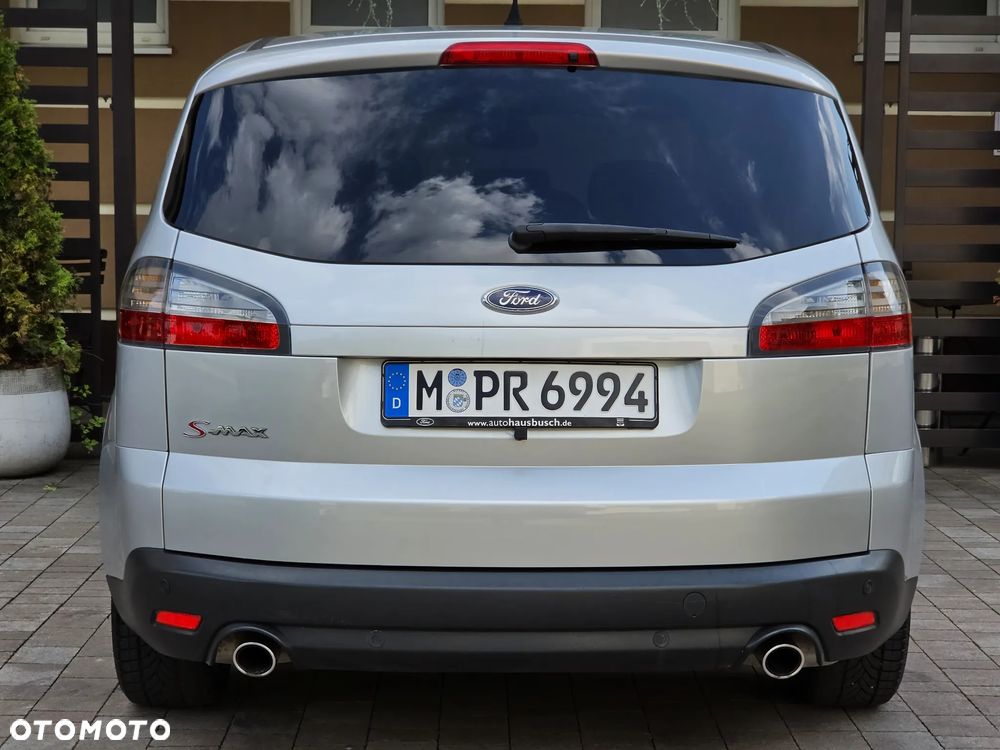 Ford S-Max 2.2 TDCi DPF Silver Magic - 32
