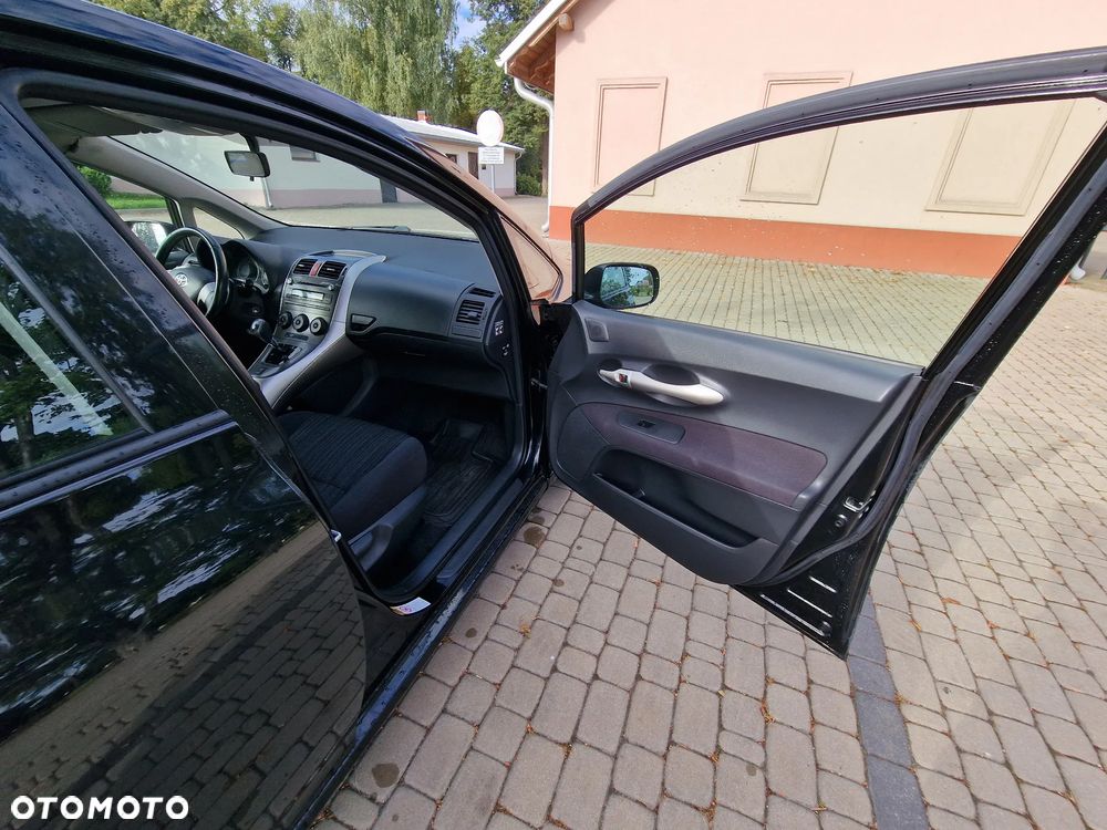 Toyota Auris 1.4 D-4D Luna MM - 29