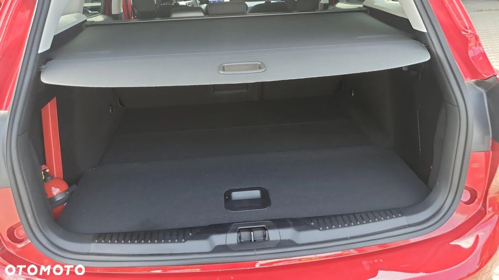 Ford Focus 1.0 EcoBoost Titanium Style - 27