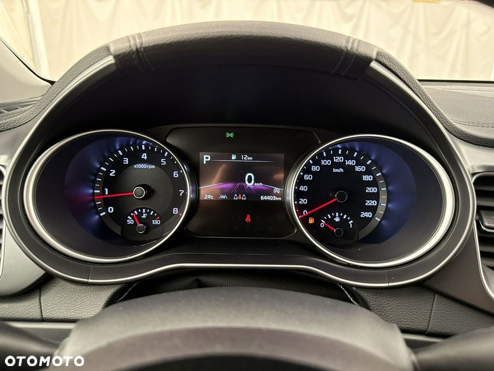 Kia Ceed - 16