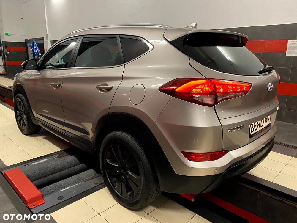 Hyundai Tucson 1.6 GDi 2WD Select - 8