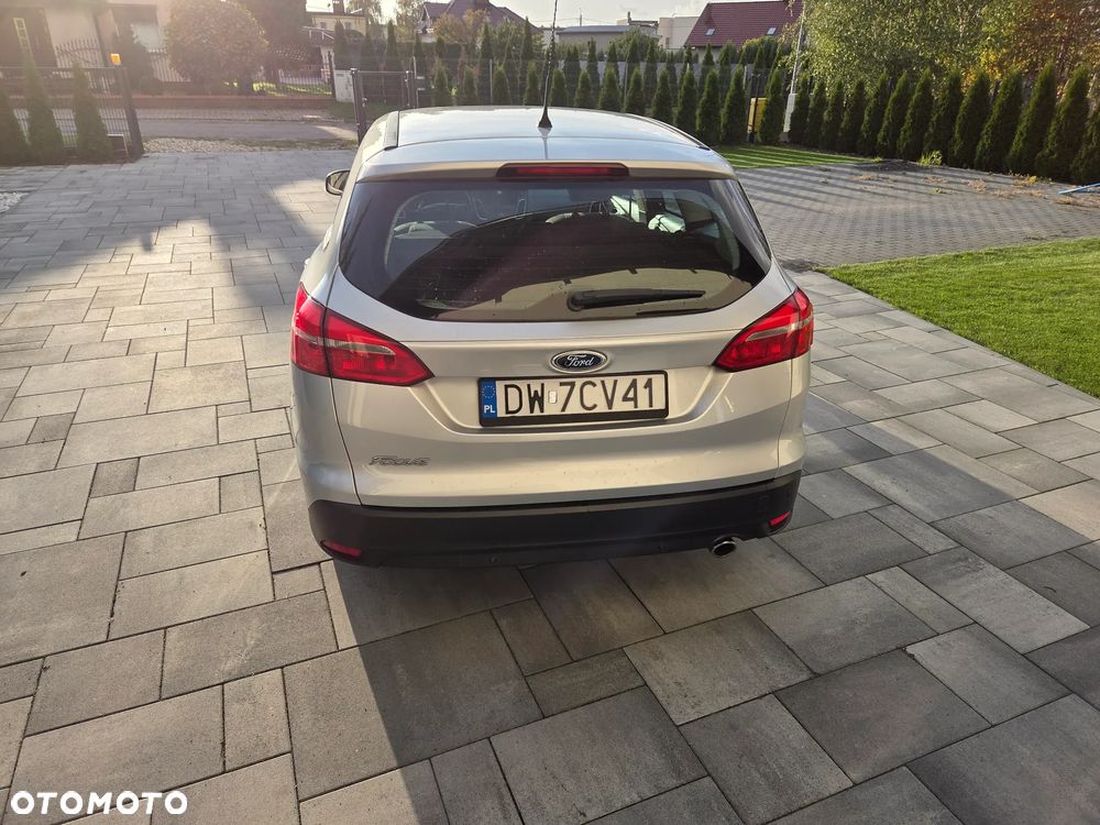 Ford Focus 2.0 TDCi Titanium ASS - 2