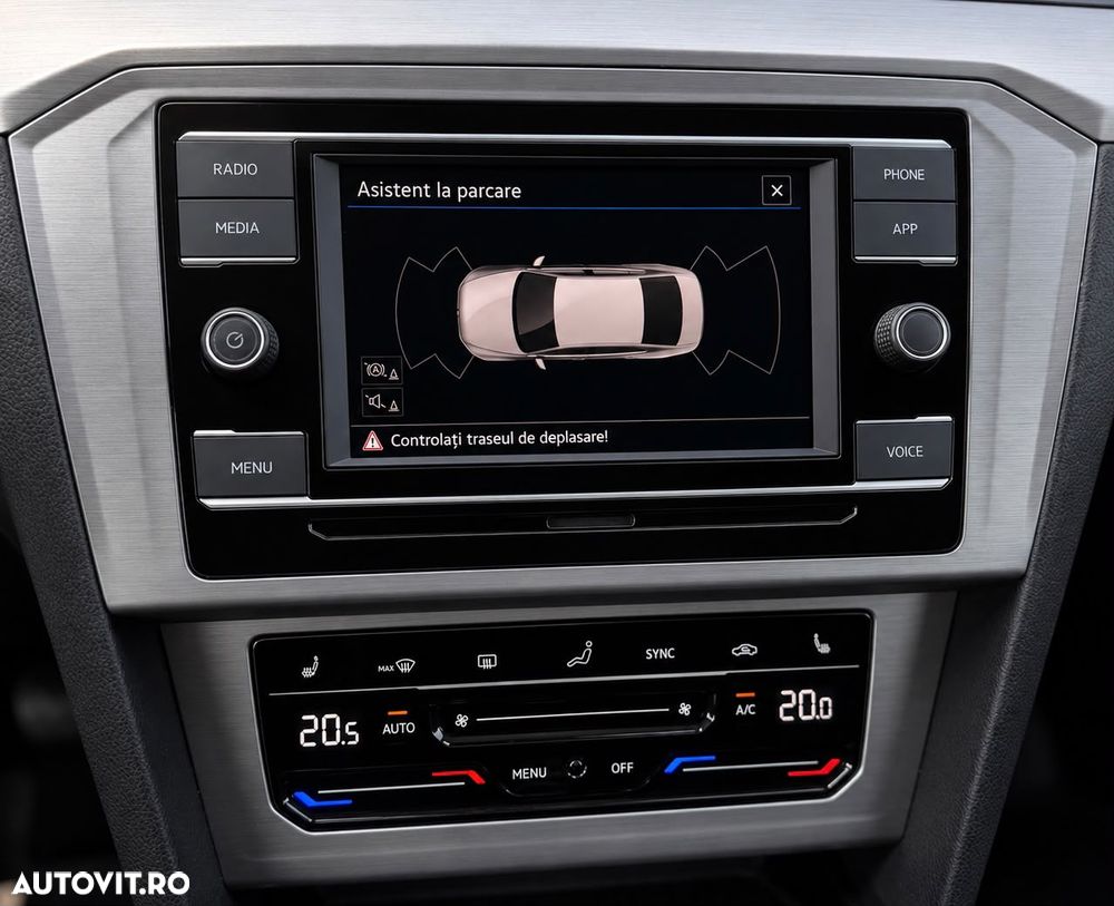 VOLKSWAGEN Passat 2021 — imagine 10