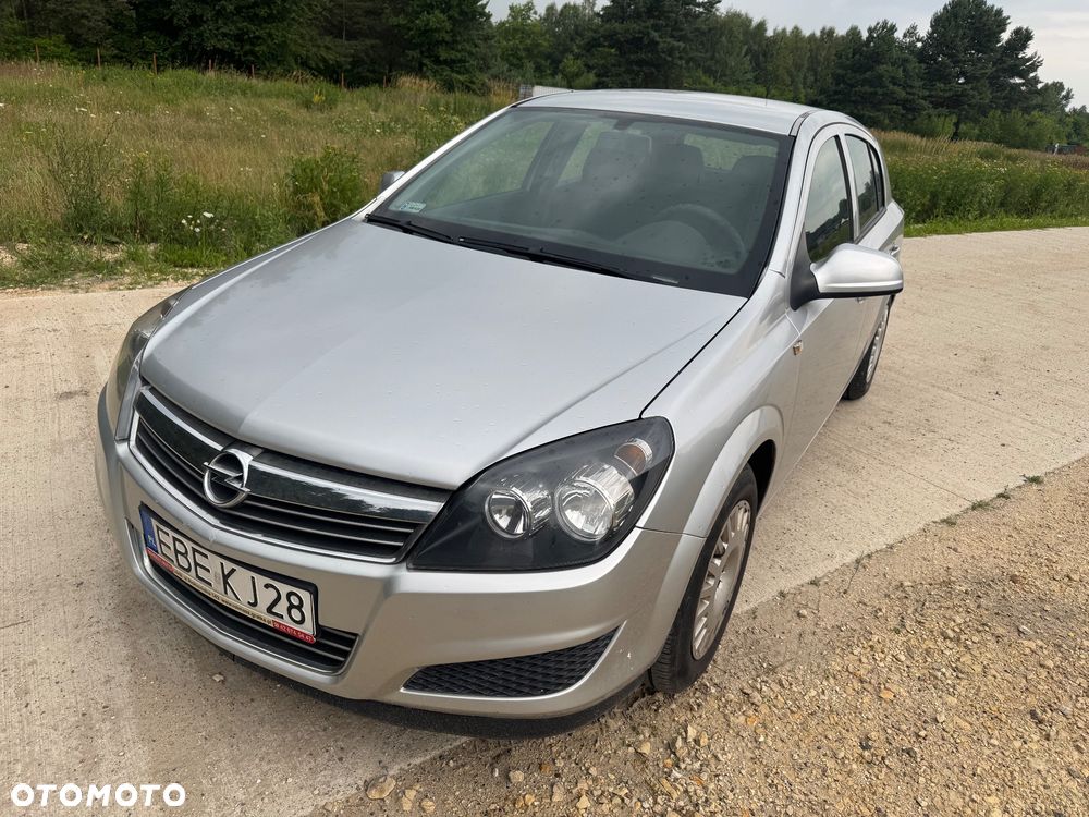 Opel Astra 1.6 Sport - 1
