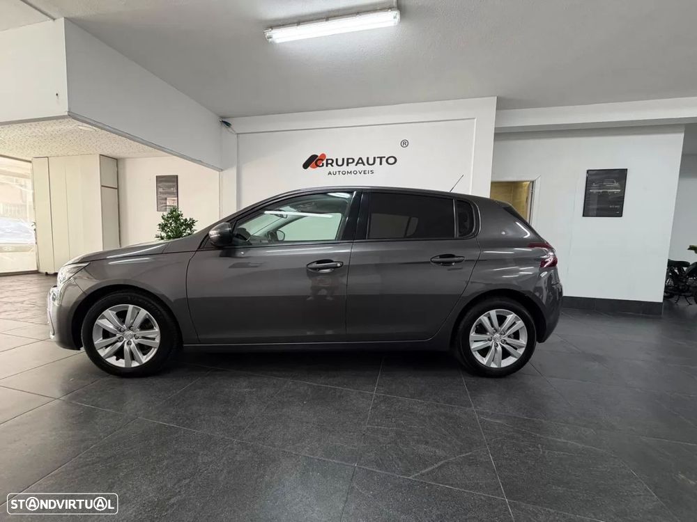 Peugeot 308 2017 photo 3