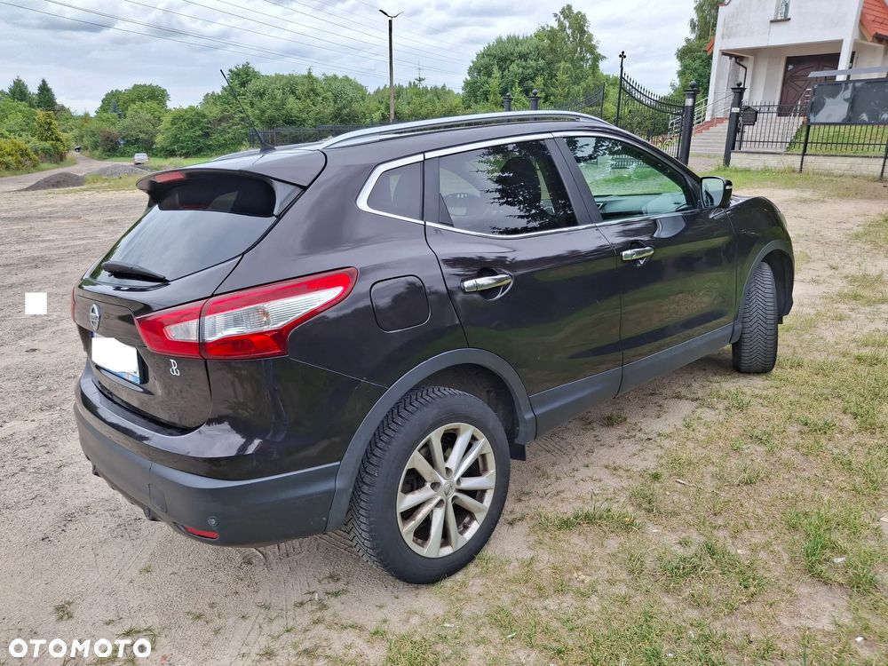 Nissan Qashqai - 2