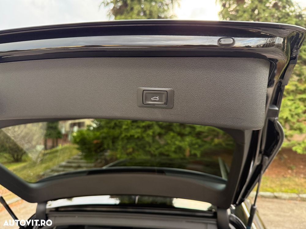 Audi A4 2.0 TDI DPF multitronic S line Sportpaket - 9