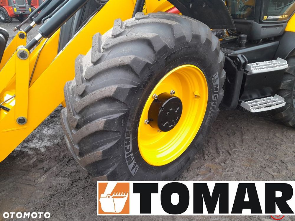 JCB JCB 4CX AEC  2019r - 18