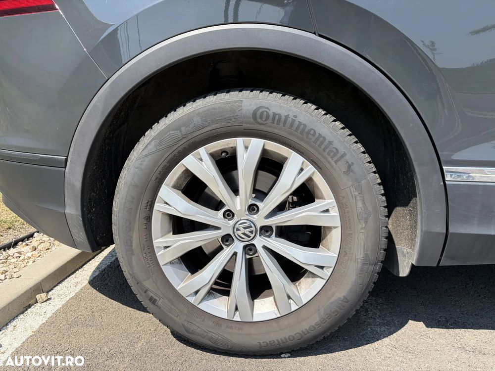Volkswagen Tiguan - 10