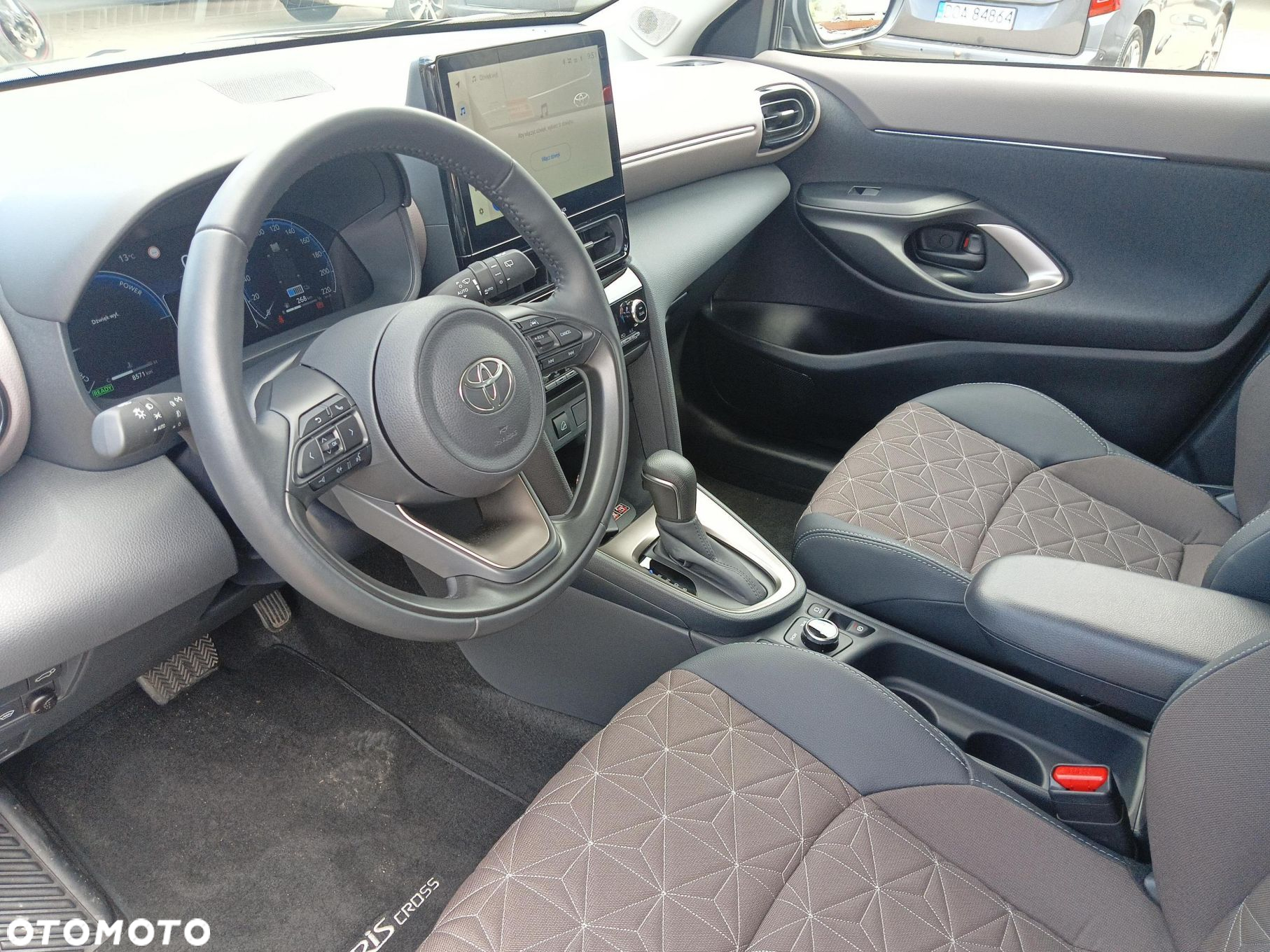 Toyota Yaris Cross Hybrid 1.5 Executive AWD - 12