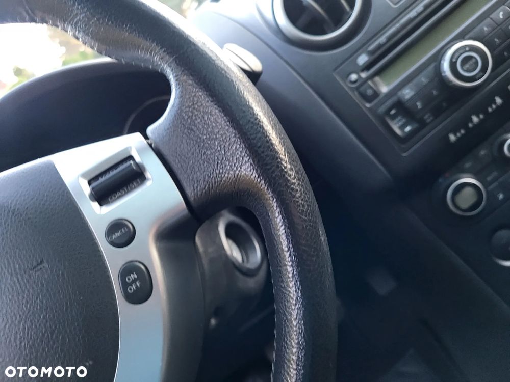 Nissan Qashqai+2 2.0 visia - 22