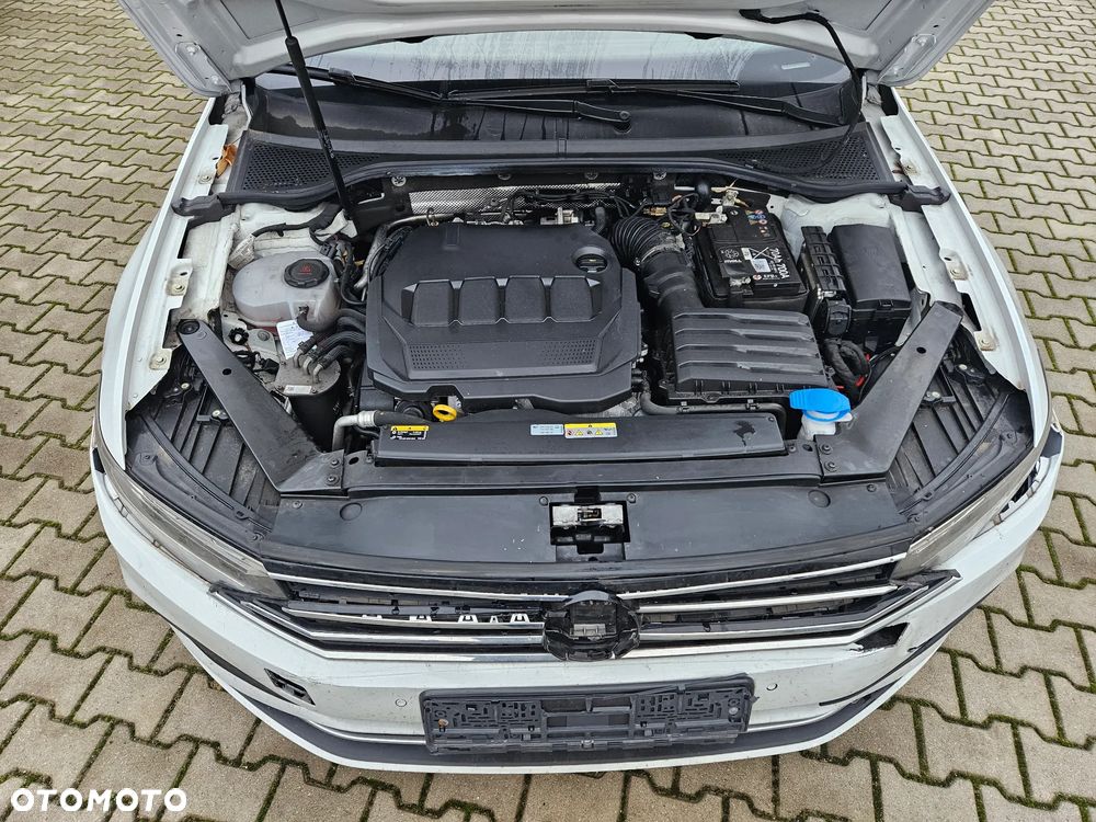 Volkswagen Passat 2.0 TDI SCR DSG Business - 5