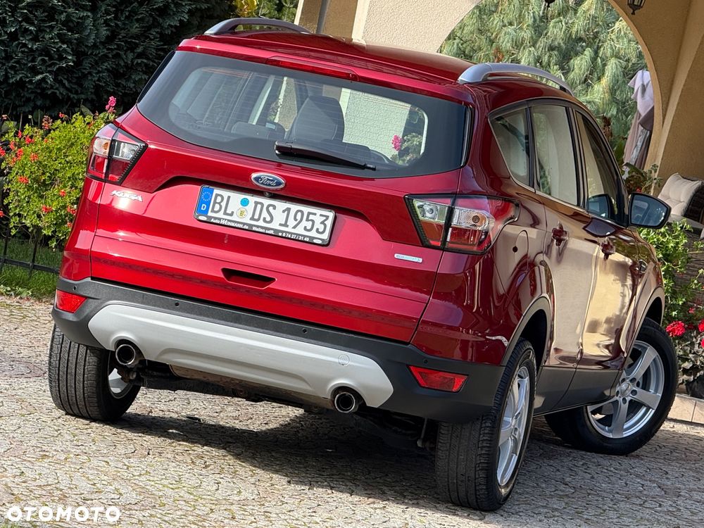 Ford Kuga 1.5 EcoBoost 2x4 Titanium - 9