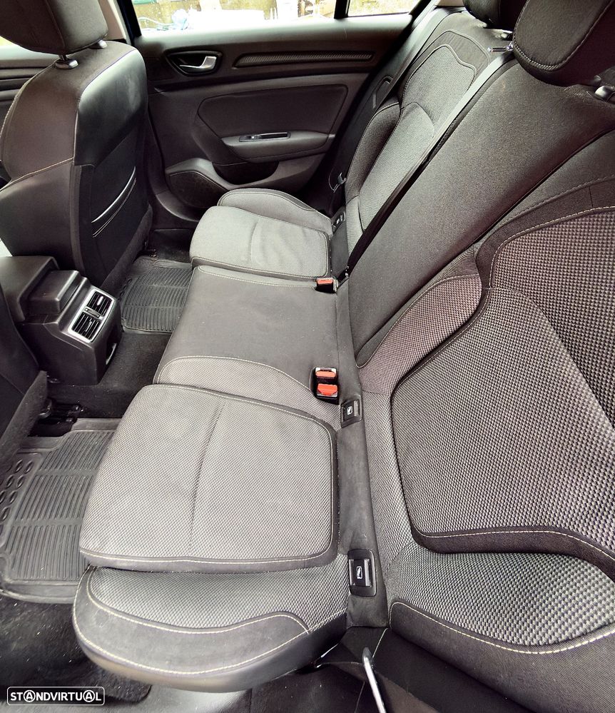 Renault Mégane Sport Tourer 1.5 dCi Limited EDC - 8