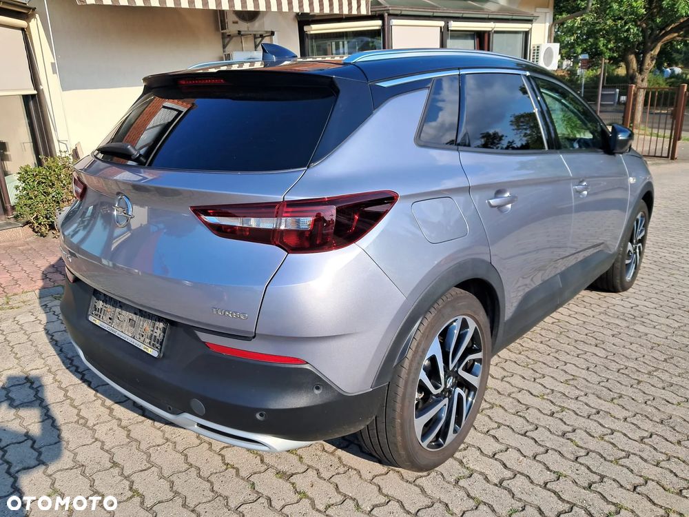 Opel Grandland X 1.6 T Ultimate S&S - 11