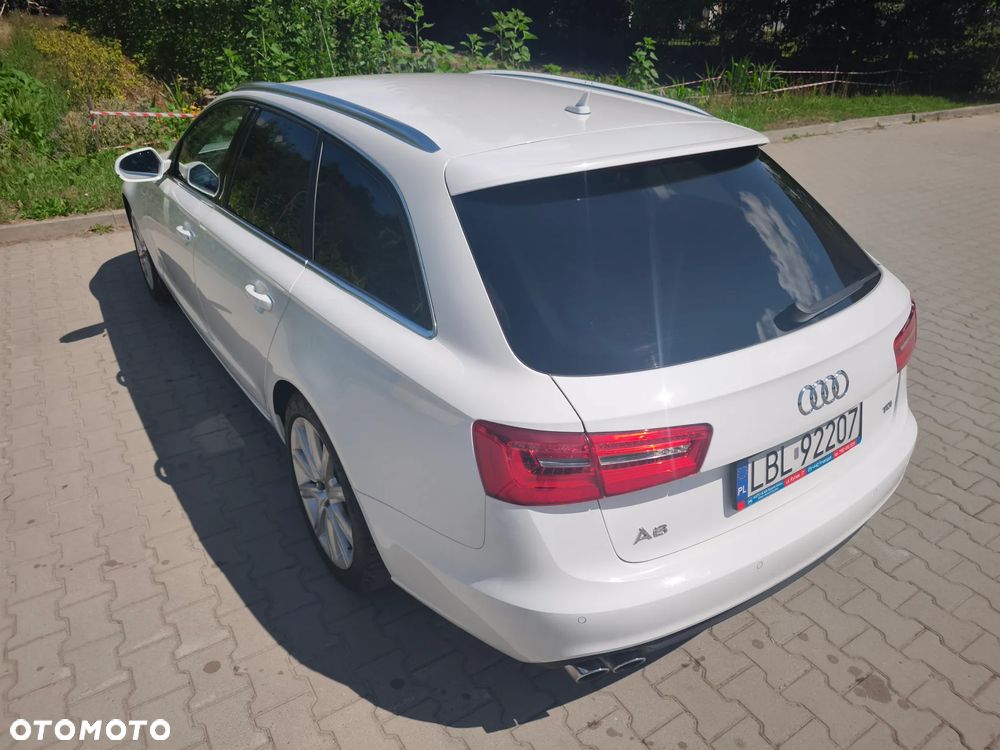 Audi A6 Avant - 15