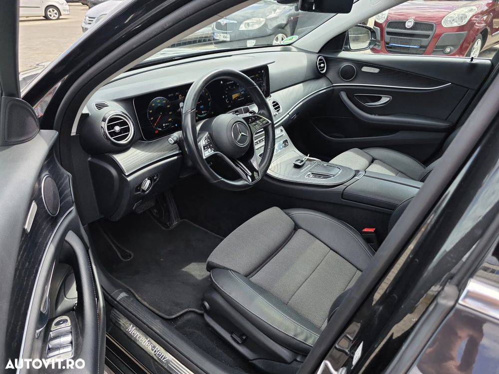 Mercedes-Benz E 300 de 4Matic 9G-TRONIC Avantgarde - 5