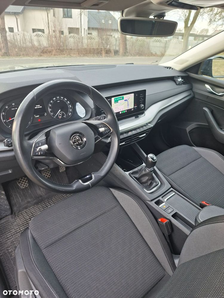 Skoda Octavia 1.5 TSI ACT Ambition - 11