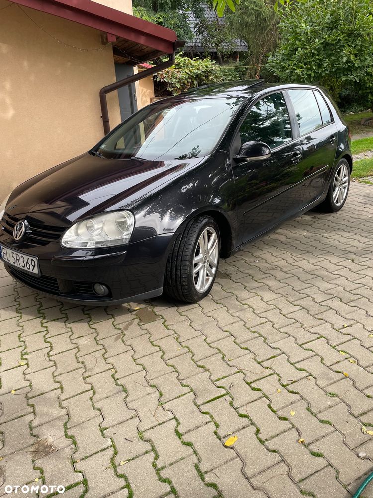 Volkswagen Golf 1.6 FSI Sportline - 2